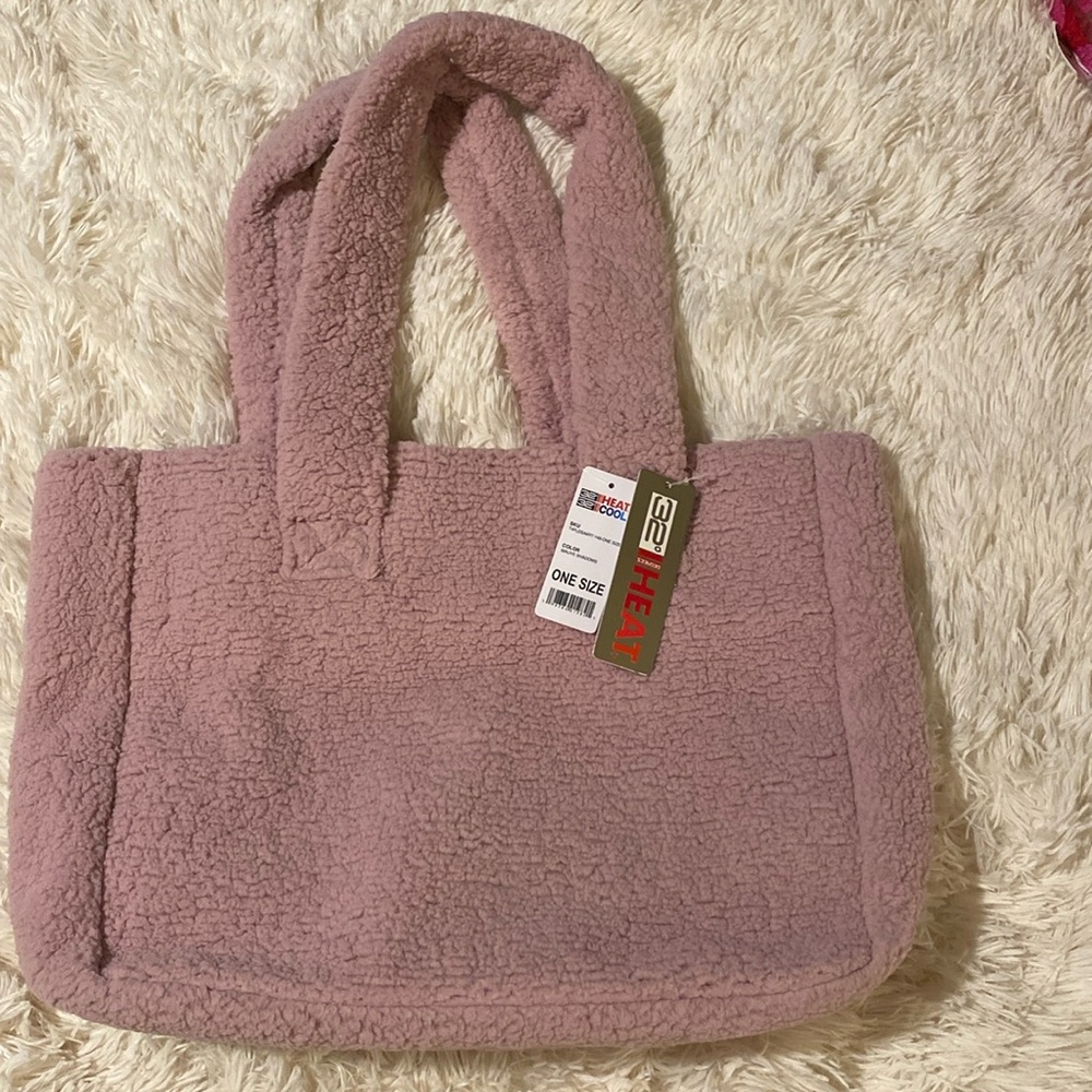 32 degrees pink faux fur bag with snap close middle & inside zip pouch. NWT